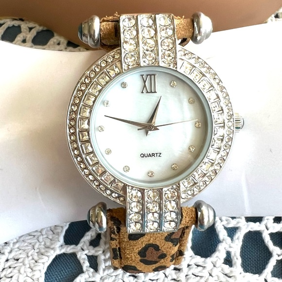 Adrienne Watch: 🆕 Leopard Print Leather Band - Picture 1 of 8